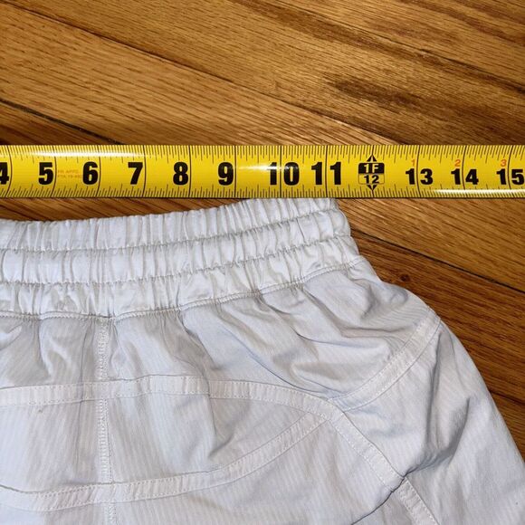 Lululemon Tracker Shorts 3.5" Lined Drawstring Active Shorts W7AT7S Women Size 6 - Picture 5 of 9